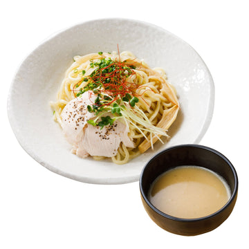 【ひとくち目から、しっくりくる】濃厚鶏白湯つけ麺という選択｜ごちそう便りvol.7